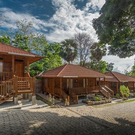 Casa Kandara Waingapu Exterior foto